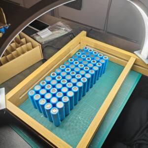 Pacco Batteria 12S 48-50V 16,8Ah CELLE MOLICEL P42A ad alta scarica con BMS 100A UART BLUETOOTH